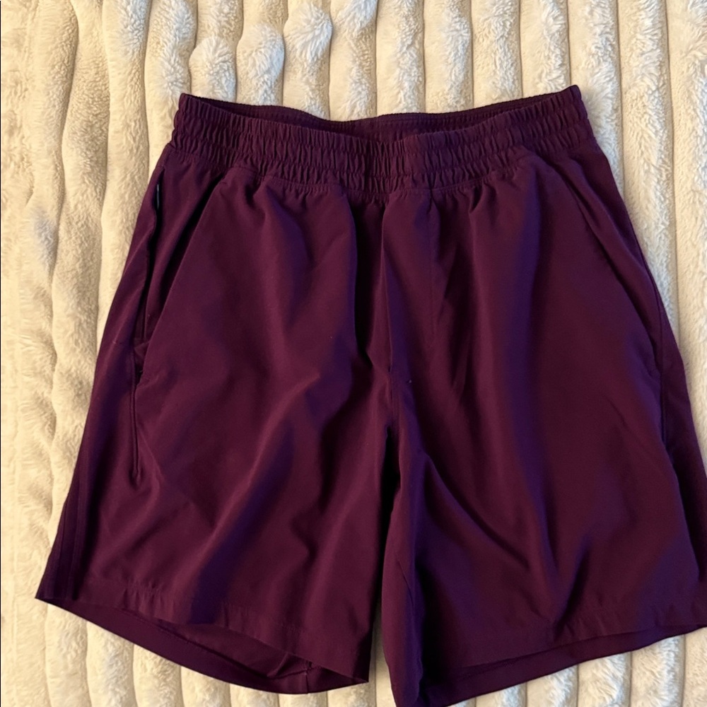 Men’s Lululemon Pace Breaker unlined Purple Athletic Shorts
